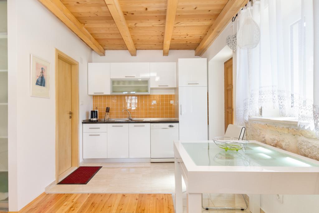 Apartments Vica Šibenik Quarto foto